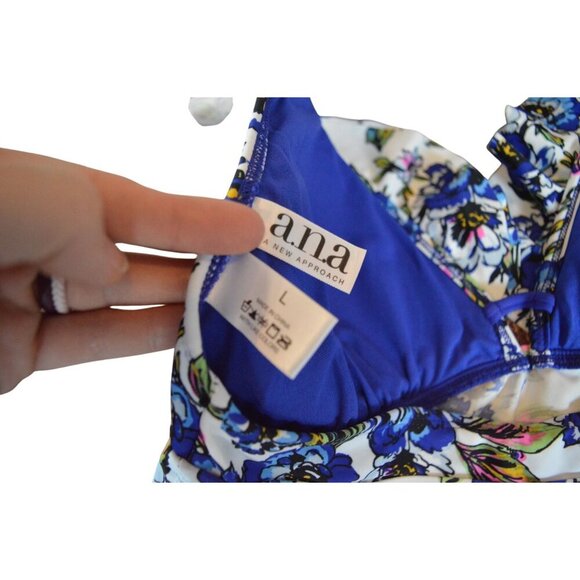 A.n.a Womens Floral Halter Top Swimsuit Large Blue White Romeo Floral Print - Picture 2 of 5
